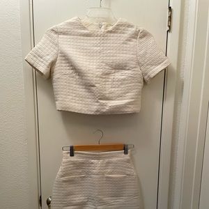 VIVIANCHAN cream quilted crop top